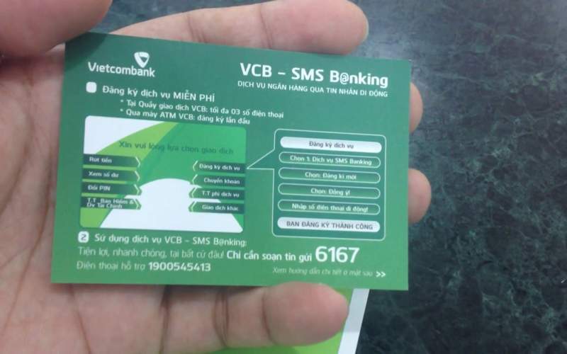 Tra cứu thông tin nhanh chóng với SMS Banking Vietcombank