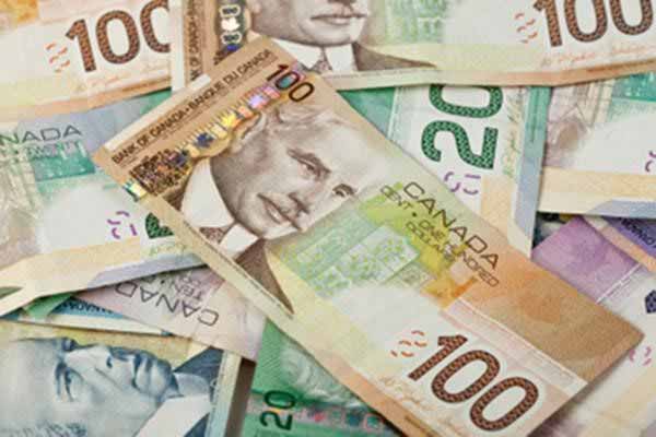 Quy đổi 100 đô la Canada bằng bao nhiêu tiền Việt